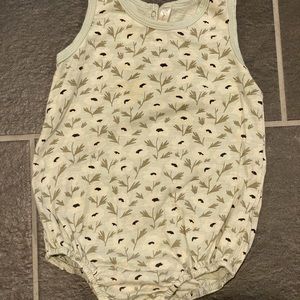 Rylee and Cru bubble romper floral 12-18 month